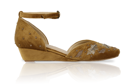 Midnight Petals Gold