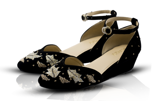 Midnight Petals Black