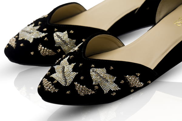 Midnight Petals Black