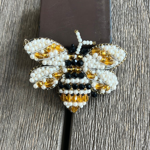 Rungg Brooches-crystal white butterfly