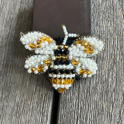 Rungg Brooches-crystal white butterfly