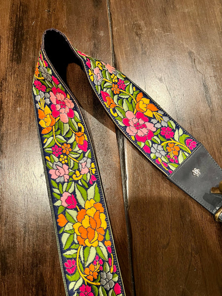 Garden Love Guitar Strap